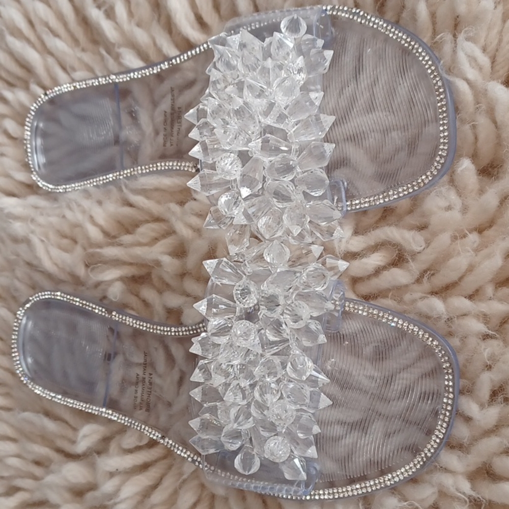 Rogue  sandals